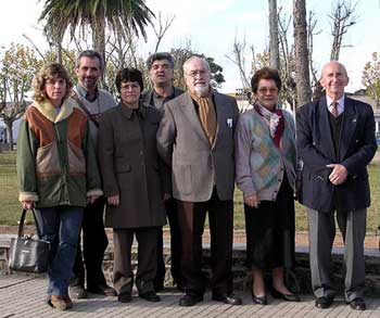 Plaza Migues, de izq a der: Luc&iacute;a Arzuaga, Hugo Rodr&iacute;guez, Sara Vi&ntilde;as de Macedo, Barrett D&iacute;az, Yamand&uacute; Sica Blanco, Mar&iacute;a Rosa Remedio, Jos&eacute; Kierszenbaum