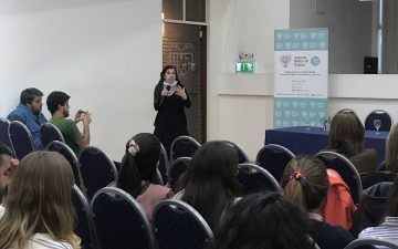 Jóvenes médicos y médicas participaron de actividad informativa en el SMU