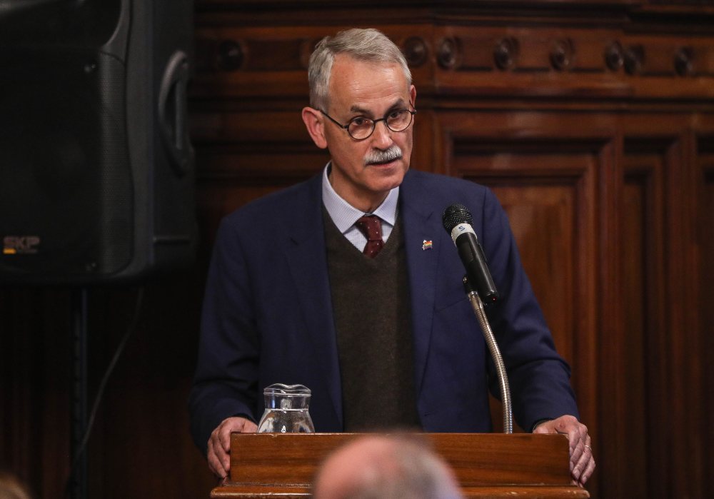 Eutanasia: conferencia del Dr. René Héman a 20 años de su legislación en Países Bajos